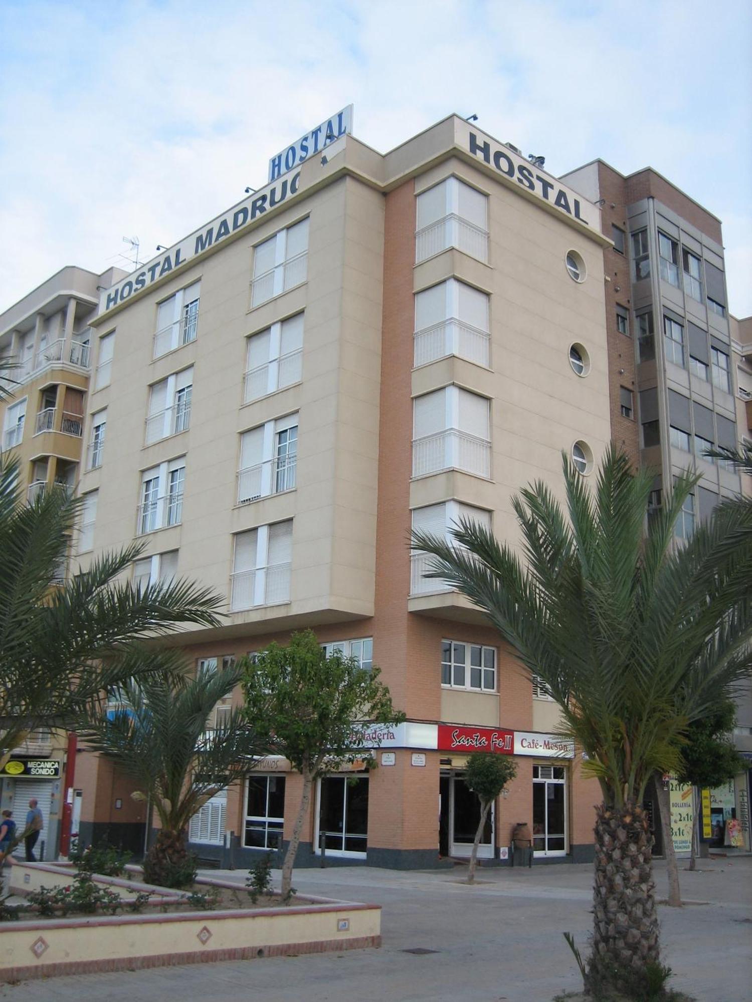 Hostal Madruga Έλτσε Εξωτερικό φωτογραφία